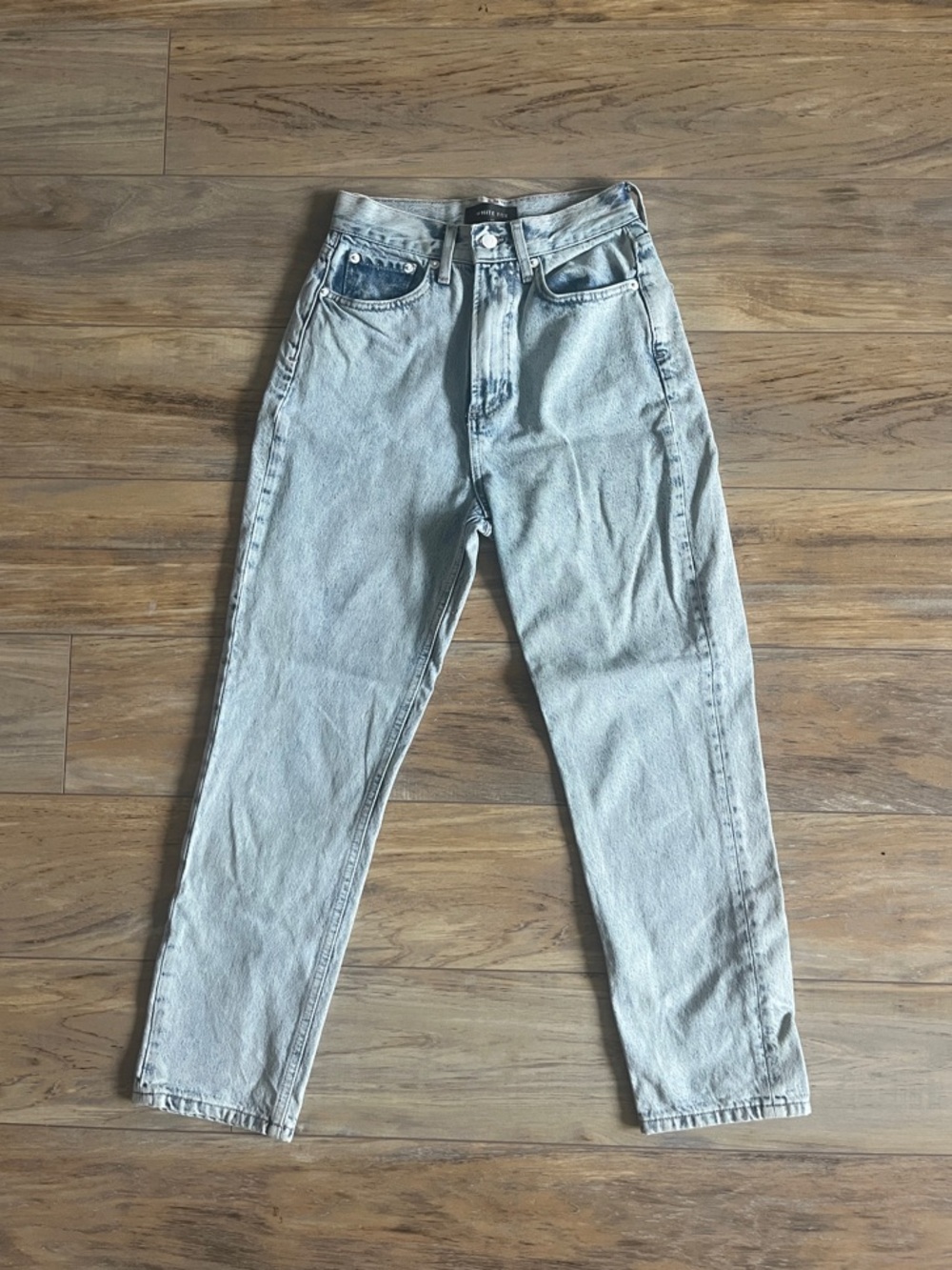 White Fox Light Blue Wash Mom Jeans